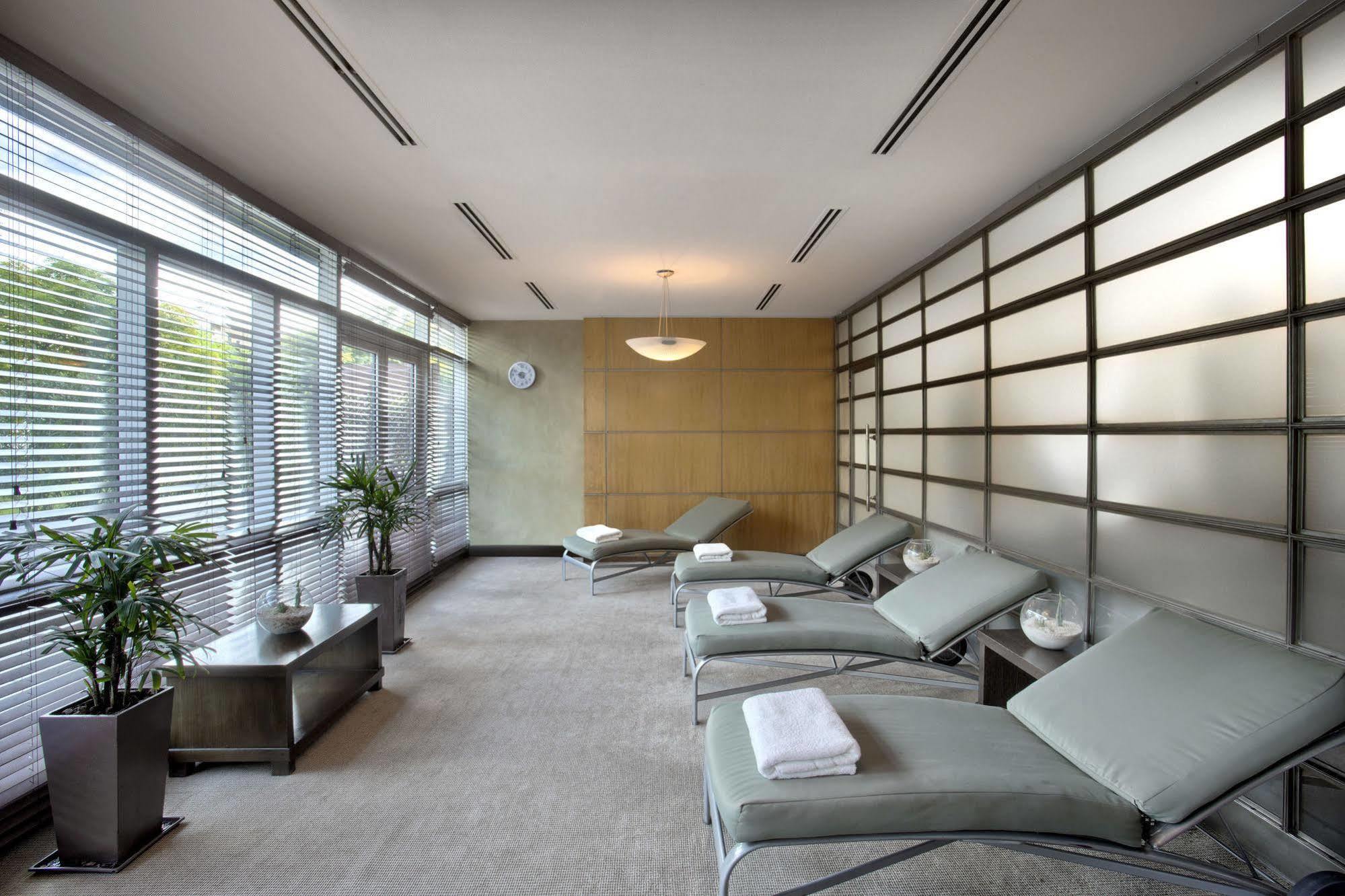 Park Hyatt Mendoza Hotel, Casino & Spa Exterior photo The spa at The Westin